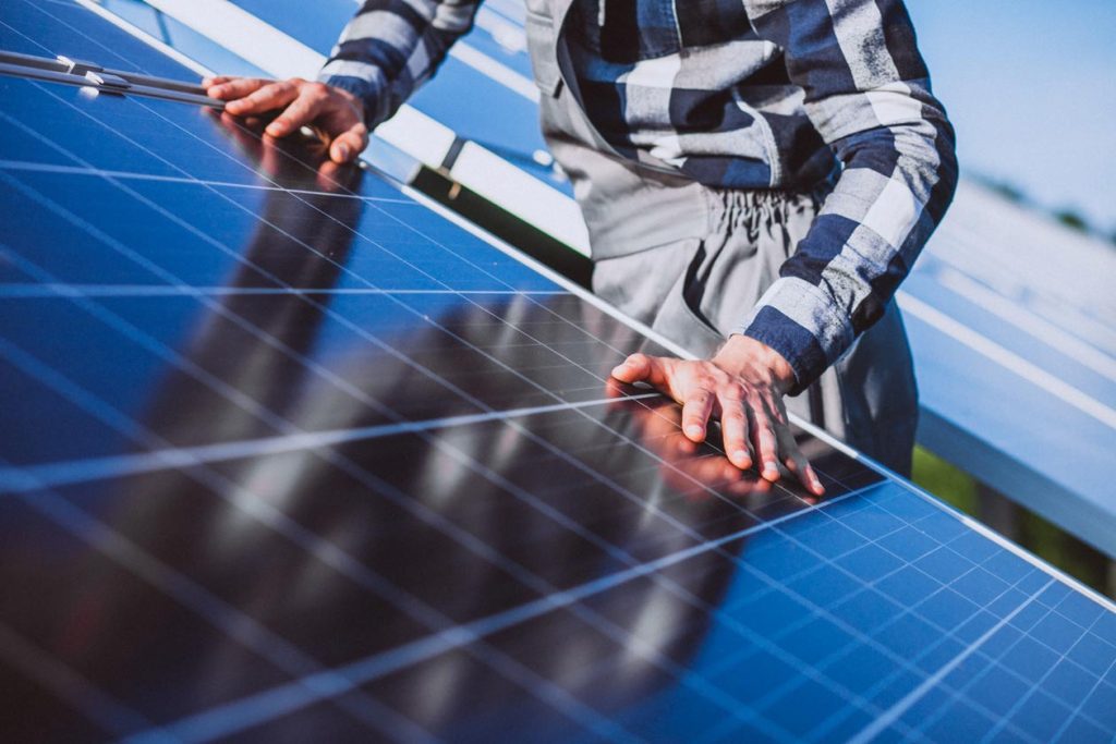 Commercial solar panel installation, Noida